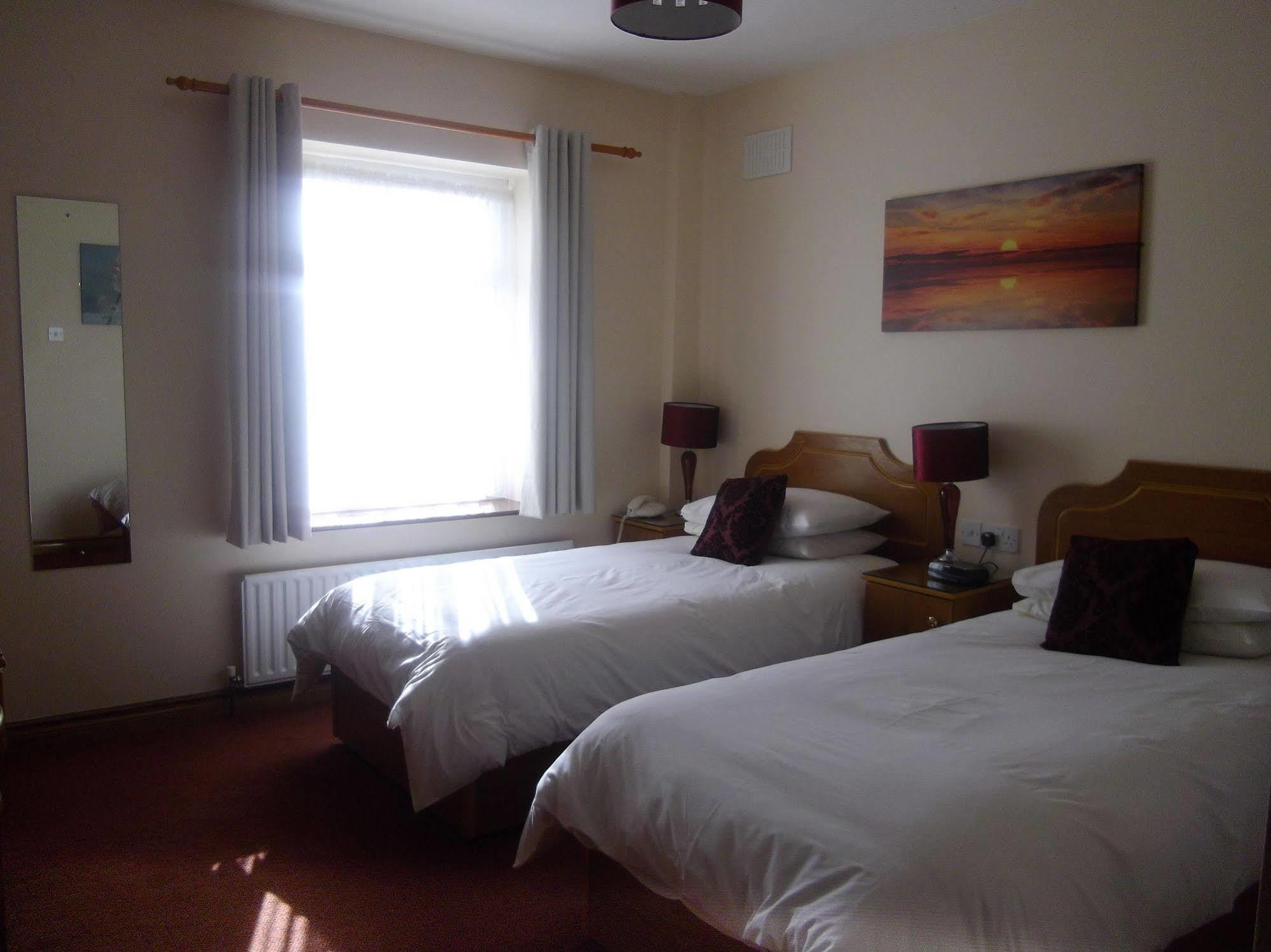 Quay West Ireland Bed and Breakfast Westport Eksteriør billede