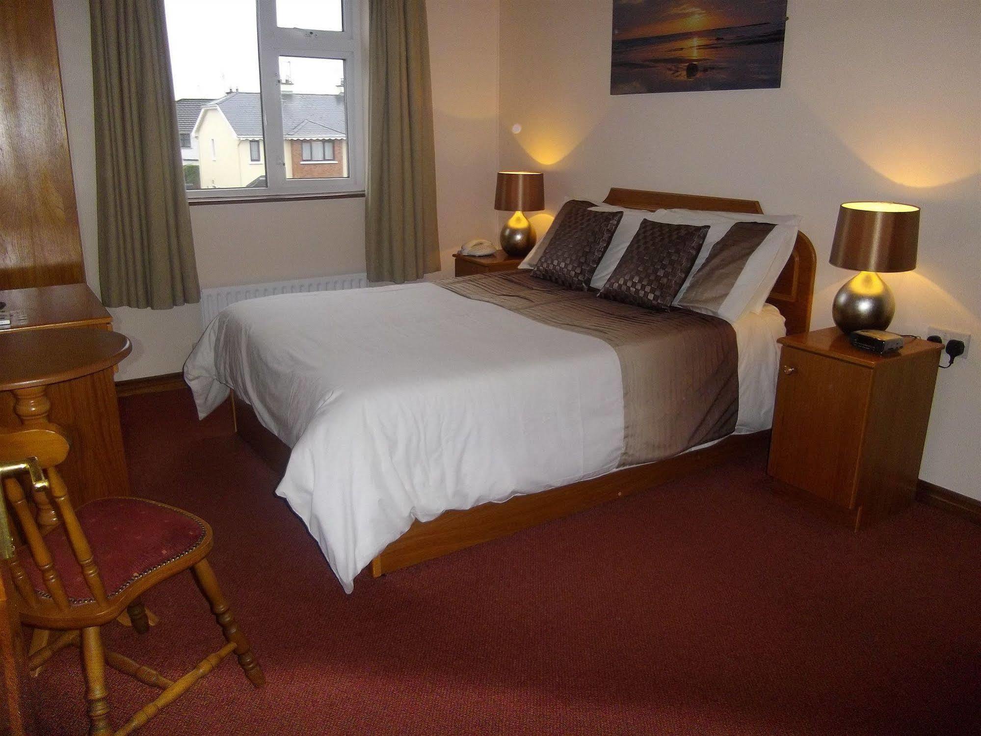 Quay West Ireland Bed and Breakfast Westport Eksteriør billede