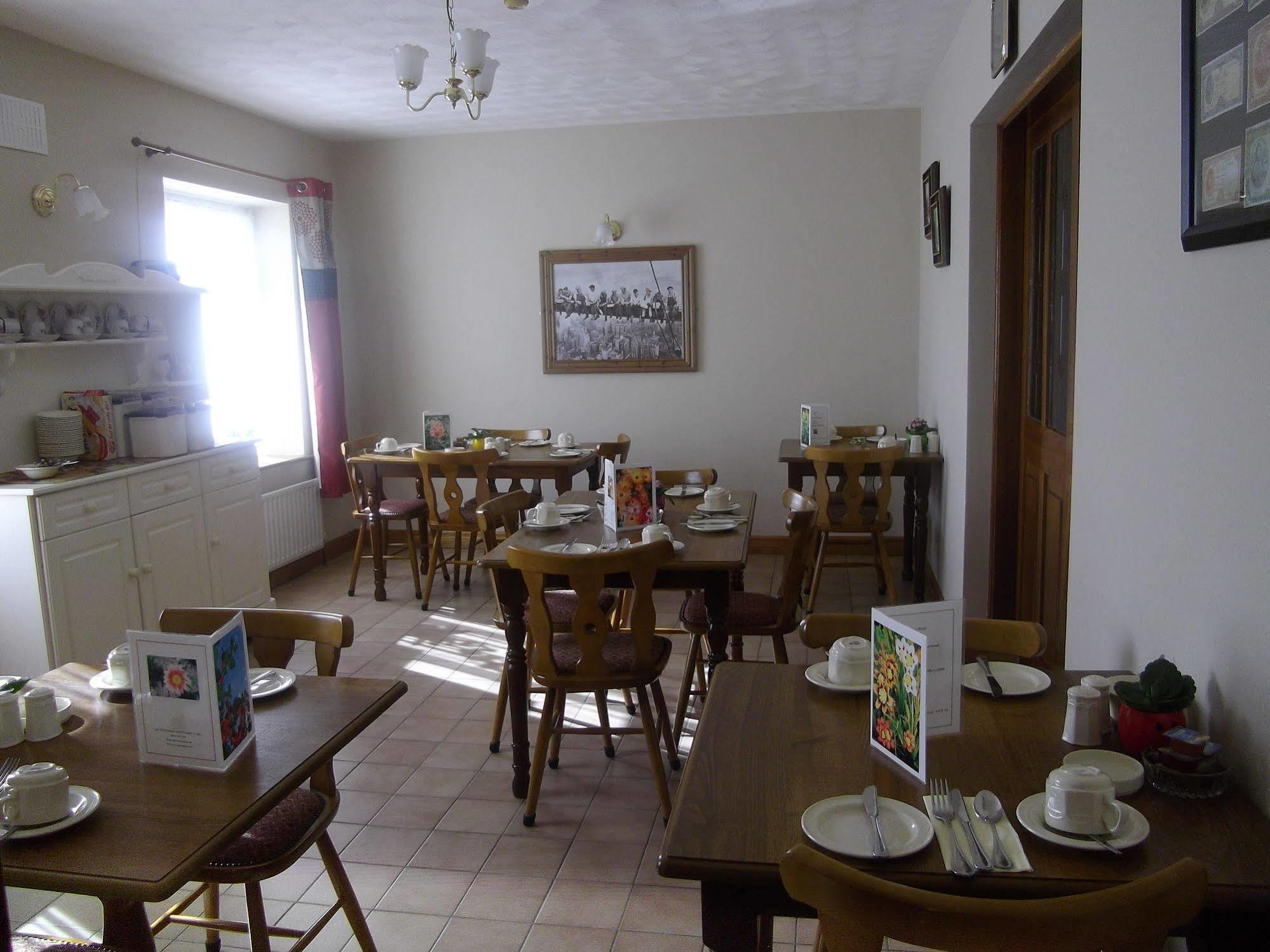 Quay West Ireland Bed and Breakfast Westport Eksteriør billede